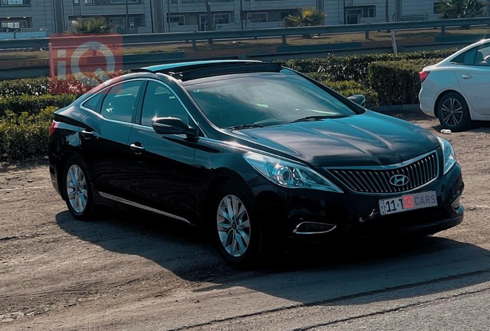 هیۆندای ازێرا